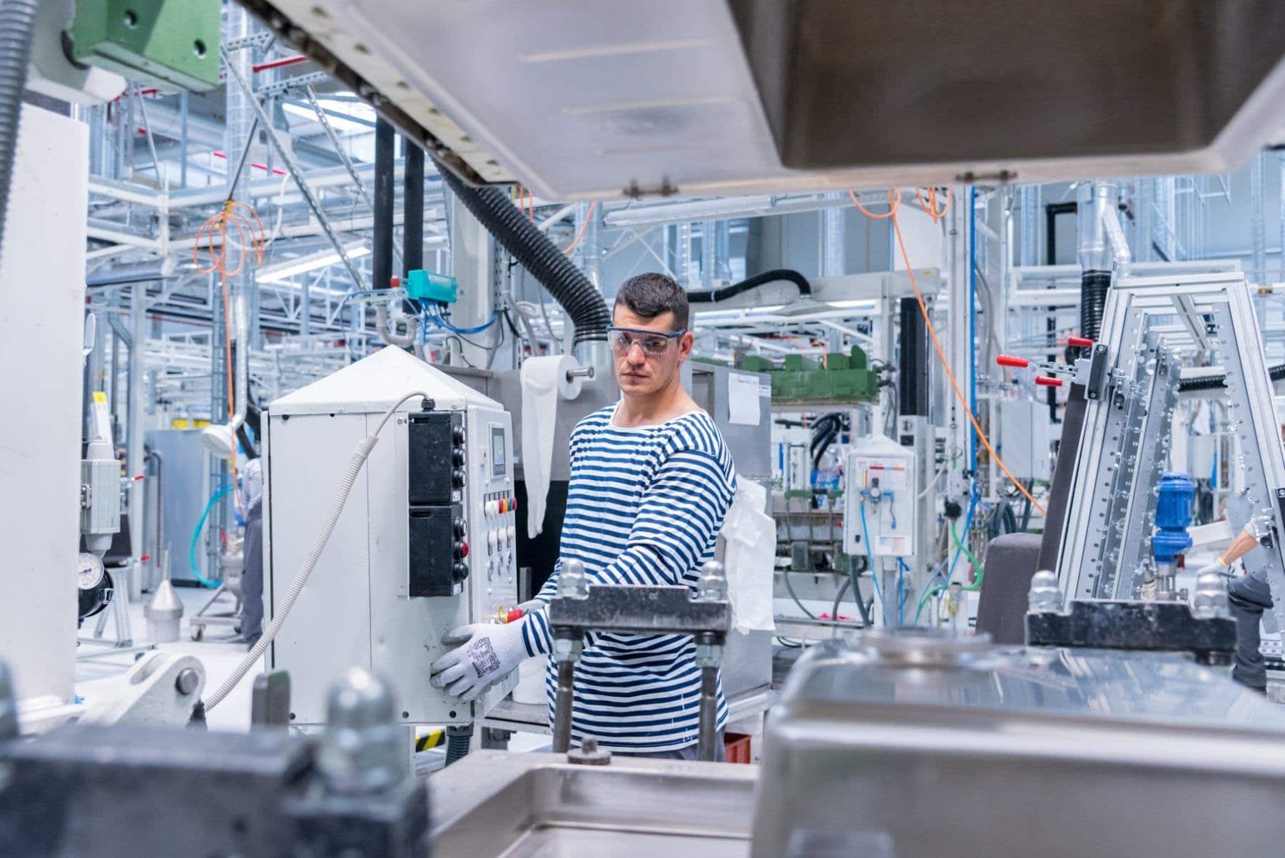 Фото: Оператор производства. Сборщик. от €1050 Словакия