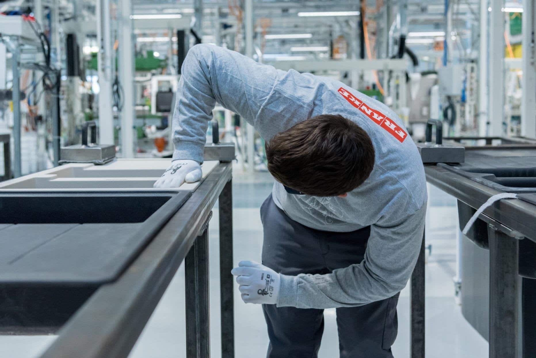 Фото: Оператор производства. Сборщик. от €1050 Словакия