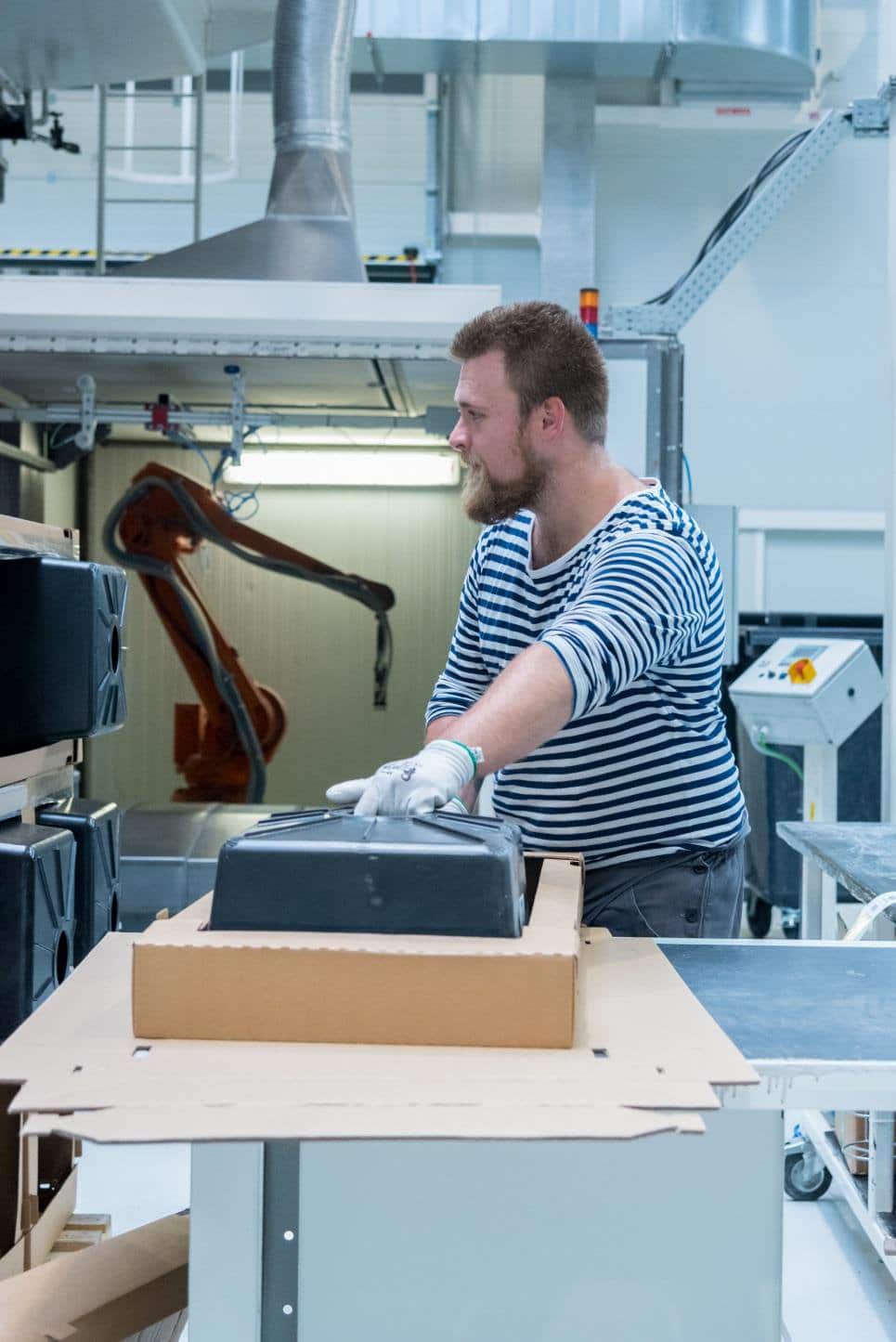 Фото: Оператор производства. Сборщик. от €1050 Словакия