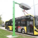 Водитель городского автобуса фото